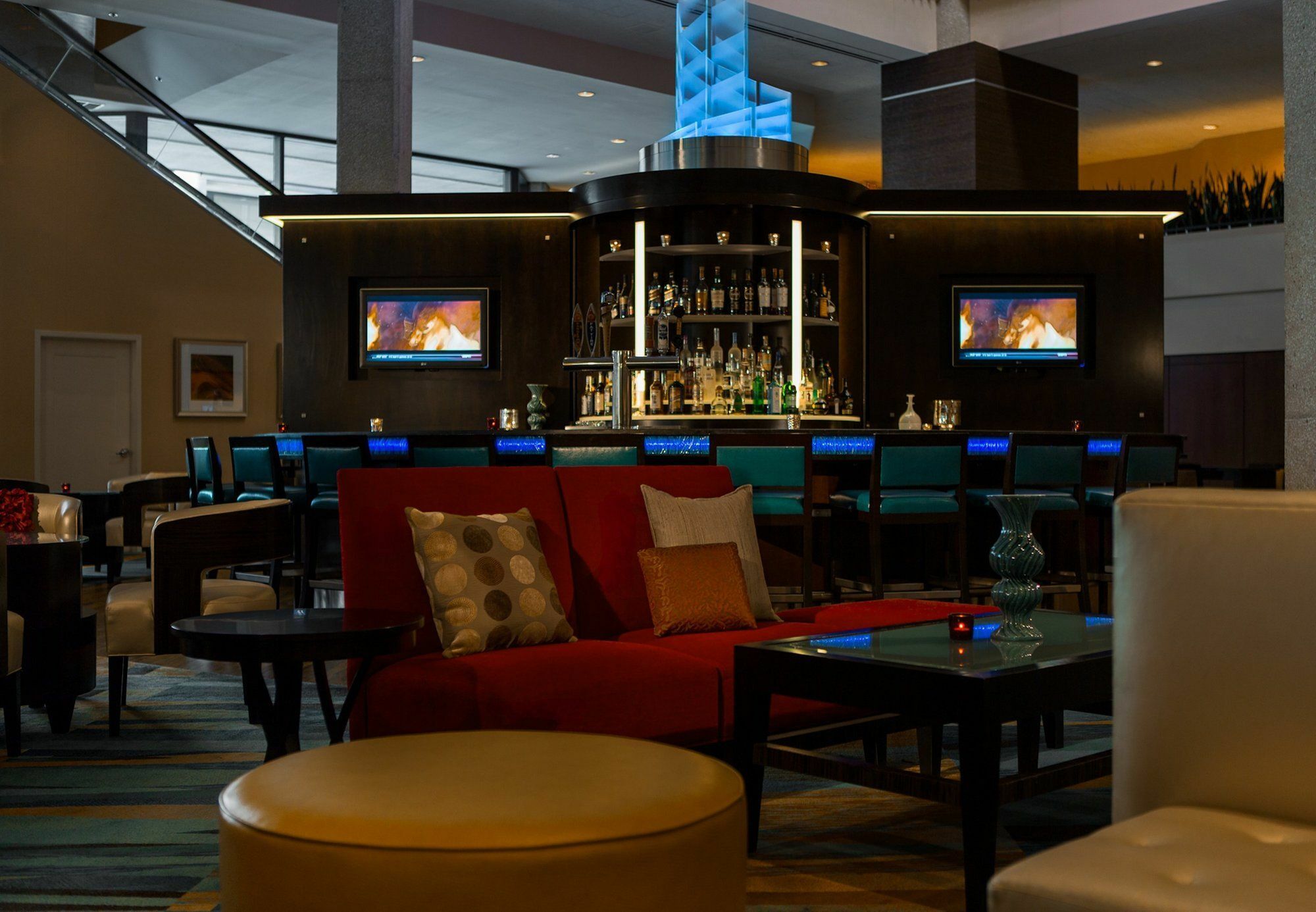 Des Moines Marriott Downtown Hotel Exterior photo